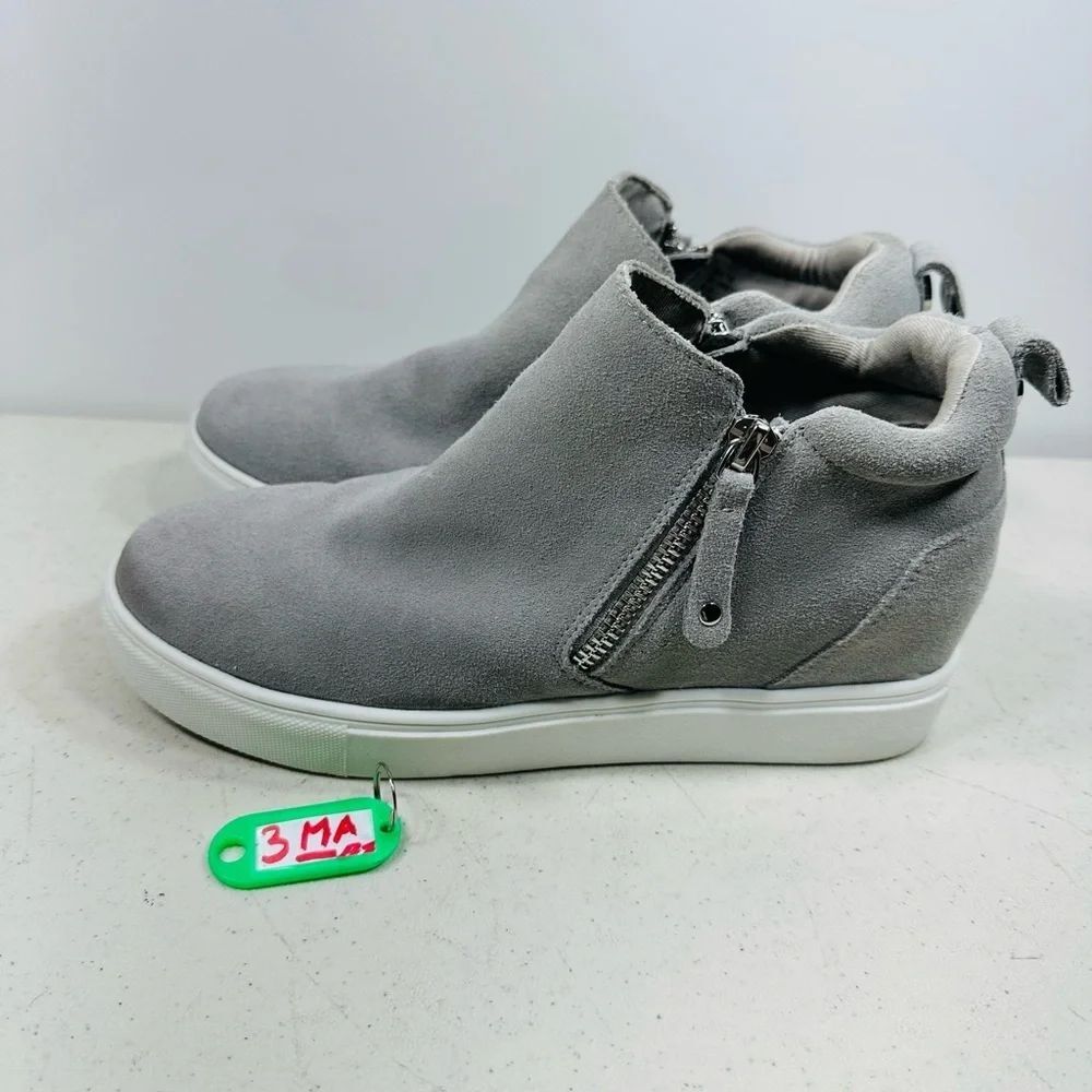Steve Madden Women's Wedgie Wedge Sneakers size 6,5
